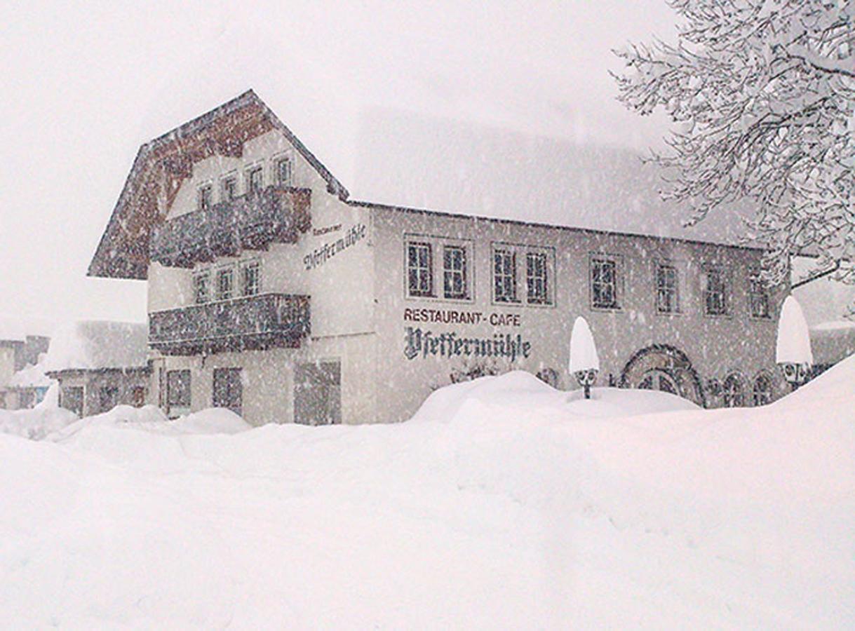 Landgasthof Pfeffermuehle Kotschach-Mauthen Exterior photo